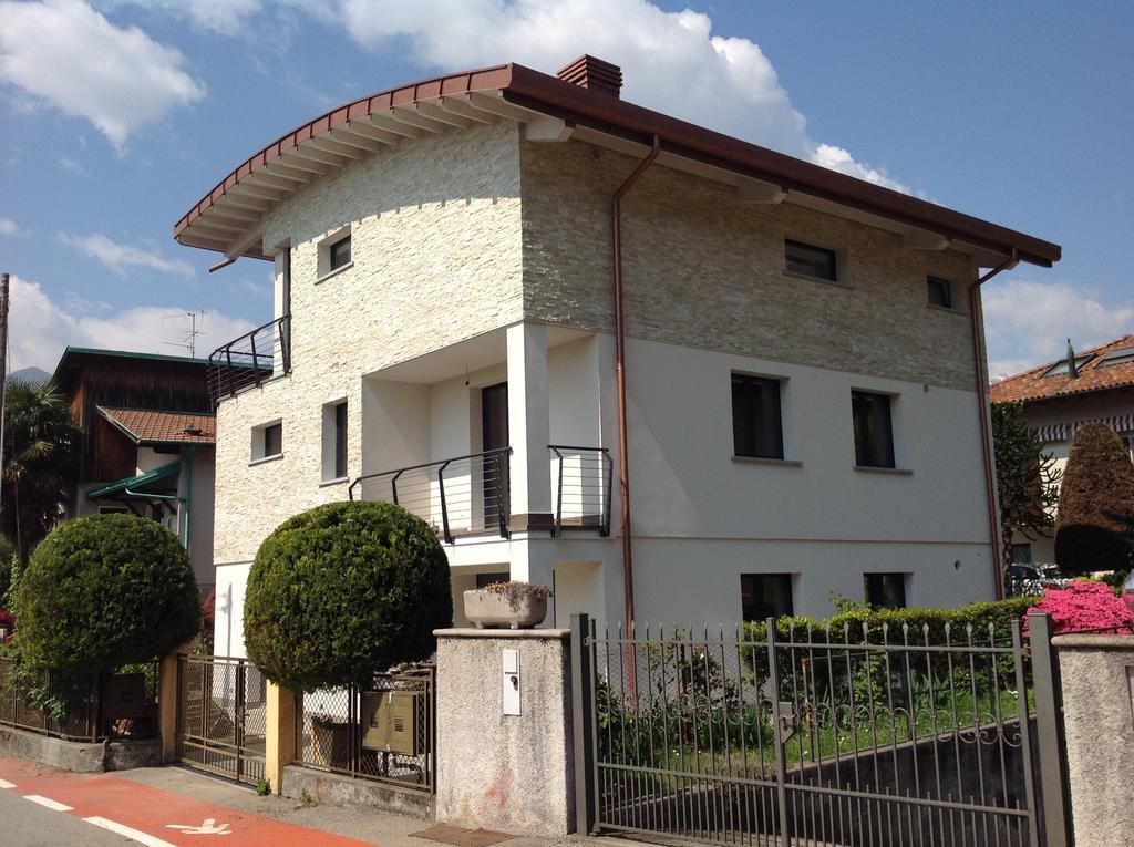 Ferienwohnung Casa Robilio Maccagno Exterior foto